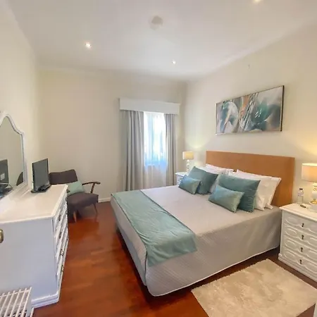 Quinta De Vale Escuro 4*