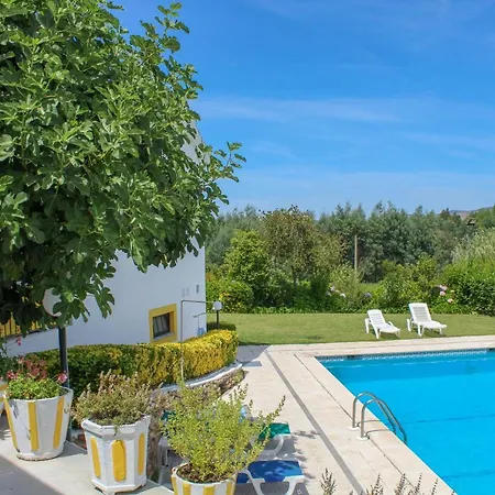 Quinta De Vale Escuro 4*