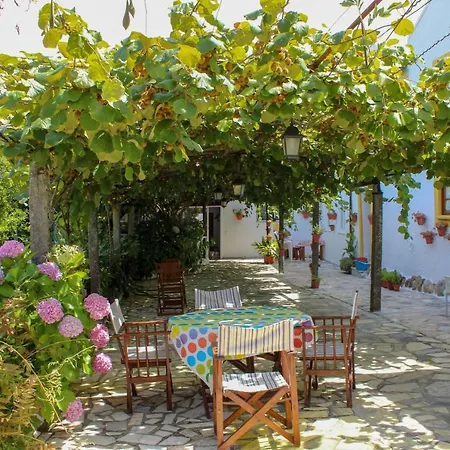 Πανσιόν Quinta De Vale Escuro Lousã