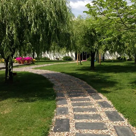 Quinta De Vale Escuro ゲストハウス