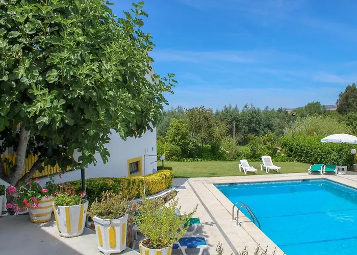 Quinta De Vale Escuro 4*