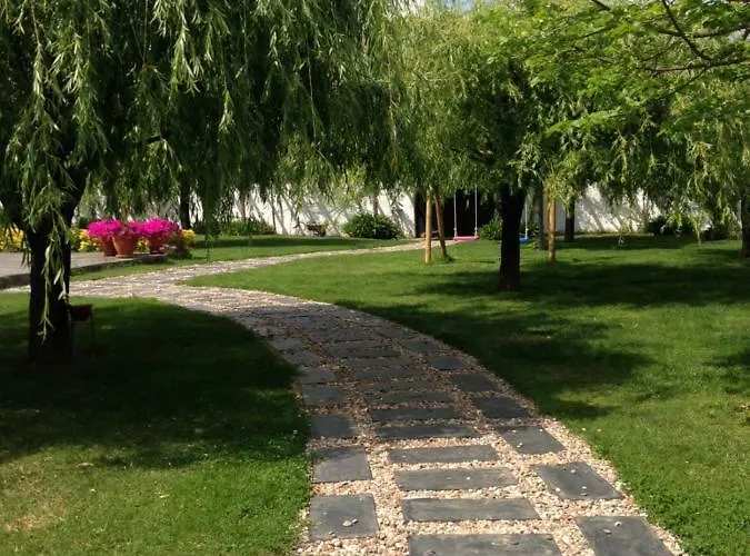 Quinta De Vale Escuro ゲストハウス