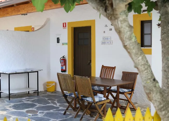 Quinta De Vale Escuro Casa de hóspedes